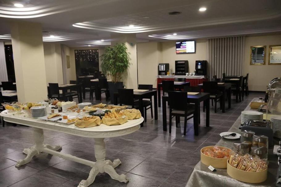 Hotel Santhyago تروفا المظهر الخارجي الصورة