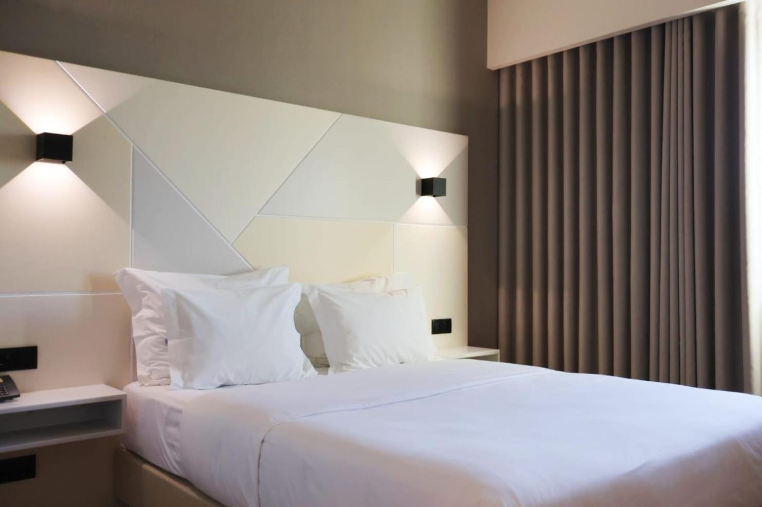 Hotel Santhyago تروفا المظهر الخارجي الصورة